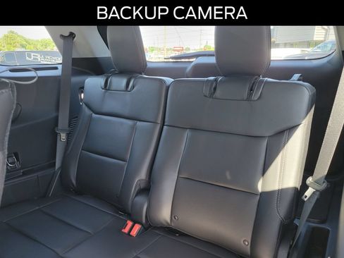 Certified 2022 Ford Explorer XLT w/ Equipment Group 202A AWD/4WD image 13