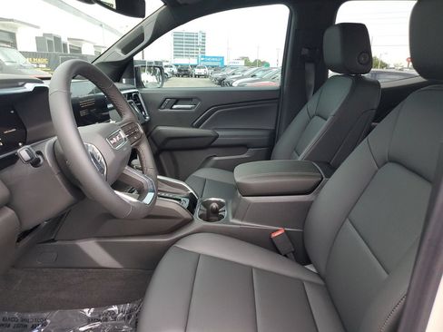 New 2026 GMC Canyon Elevation w/ Convenience Package RWD image 19