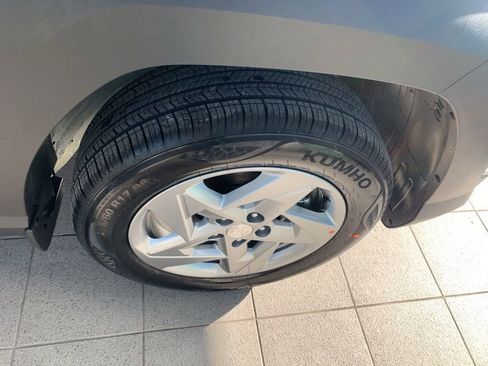 New 2026 Hyundai Kona SE image 21