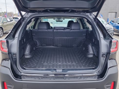 Used 2022 Subaru Outback Limited XT image 14