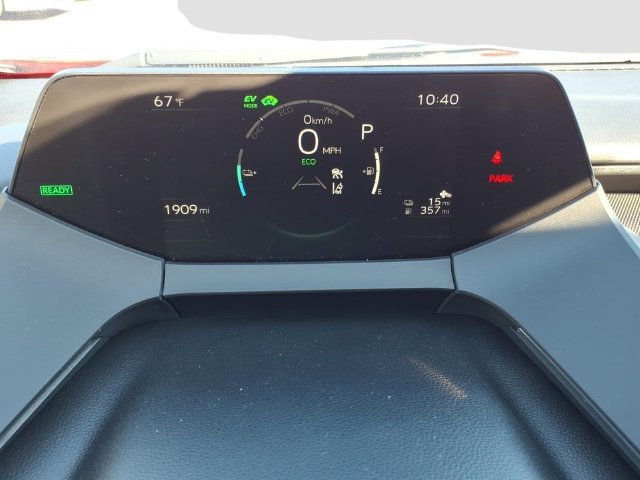 Certified 2026 Toyota Prius Plug-In Hybrid FWD image 9