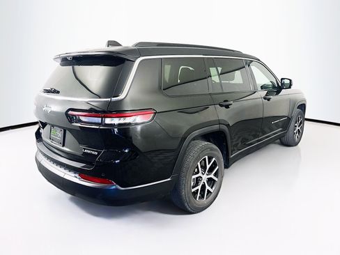 Used 2024 Jeep Grand Cherokee L Limited w/ Luxury Tech Group II image 9