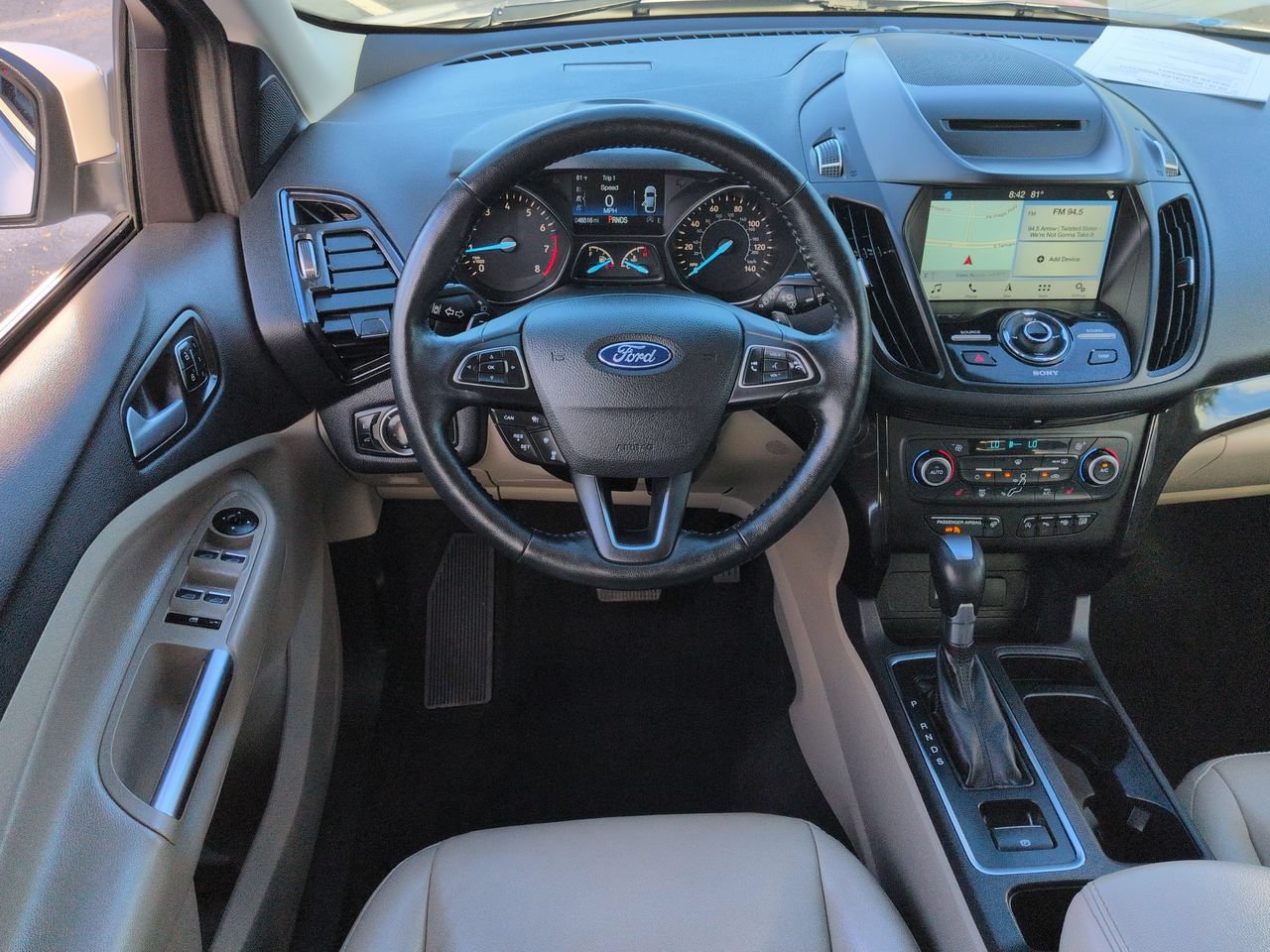 Used 2018 Ford Escape Titanium w/ Ford Safe & Smart Package FWD image 16