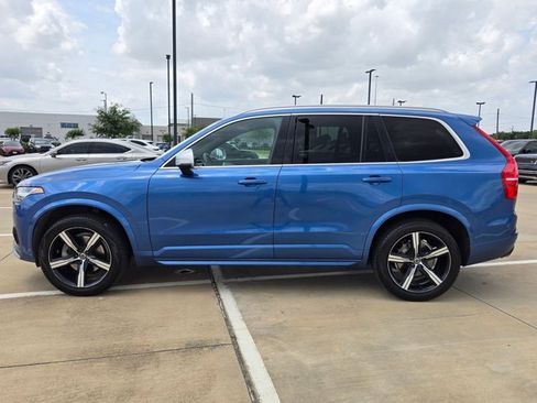 Used 2017 Volvo XC90 T5 R-Design w/ Vision Package image 8