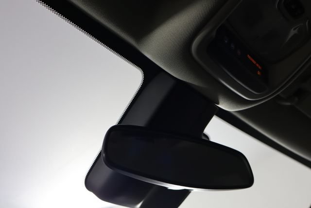 Used 2025 Buick Encore GX Sport Touring w/ Advanced Technology Package FWD image 19