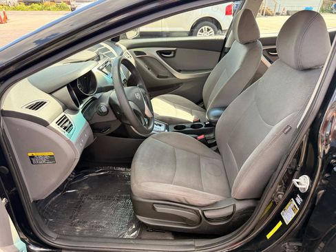 Used 2013 Hyundai Elantra GLS FWD image 5
