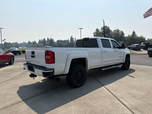 Used 2015 GMC Sierra 3500 Denali w/ Duramax Plus Package AWD/4WD image 5