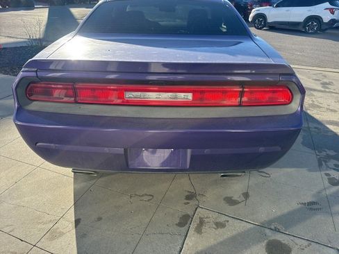 Used 2013 Dodge Challenger R/T image 6