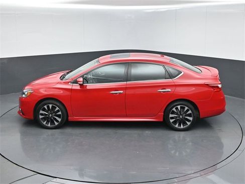 Used 2017 Nissan Sentra SR Turbo image 40