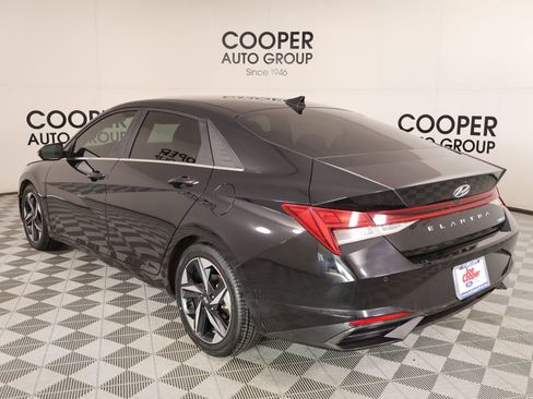 Used 2021 Hyundai Elantra Limited w/ Cargo Package image 24