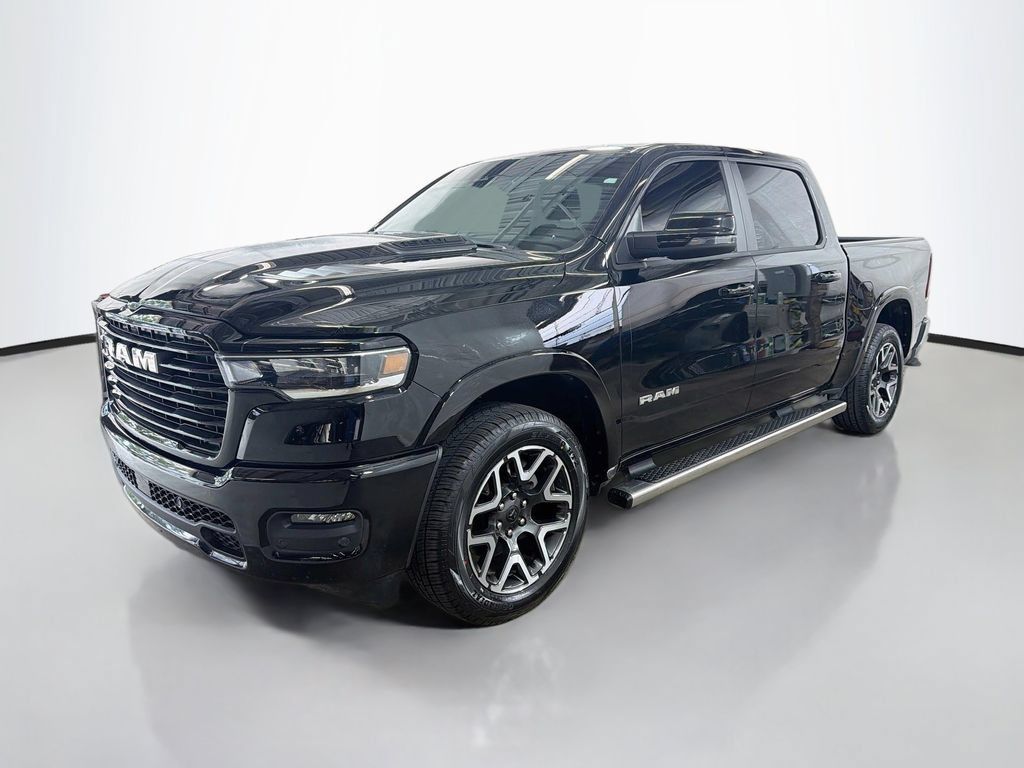 Used 2025 RAM 1500 Laramie w/ Sport Appearance Package AWD/4WD image 5