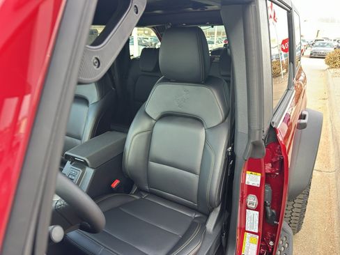 New 2026 Ford Bronco Badlands image 27