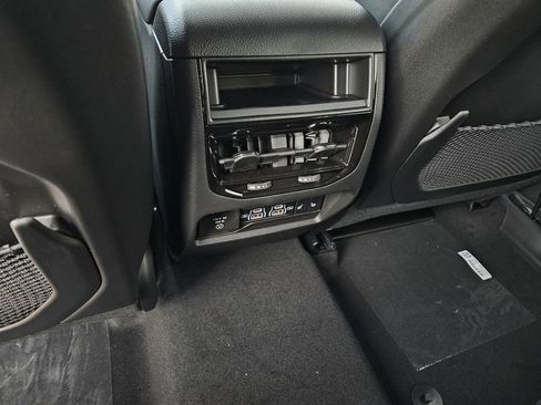 New 2025 Jeep Grand Cherokee Limited AWD/4WD image 11
