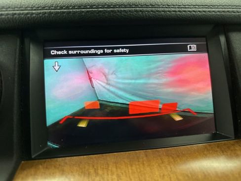 Used 2016 Land Rover LR4 HSE image 15