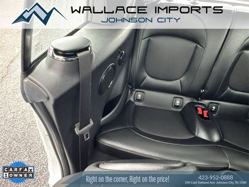 Used 2017 MINI Cooper Base image 42
