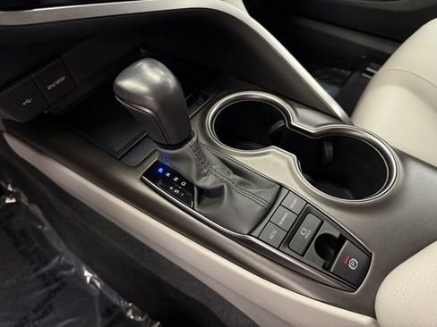 Certified 2023 Toyota Camry SE image 15