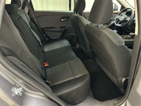 Certified 2023 Nissan Rogue SV image 19