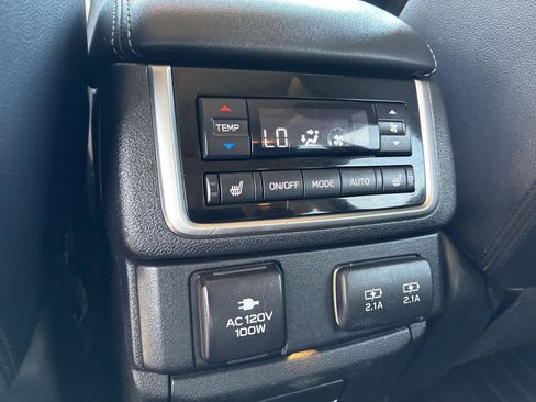 Used 2021 Subaru Ascent Touring AWD/4WD image 16