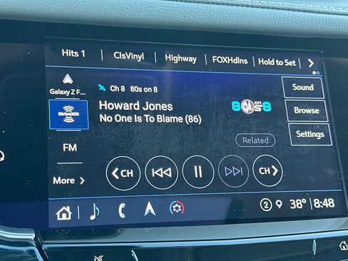 Certified 2025 Cadillac XT6 Premium Luxury image 27