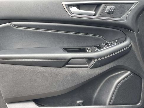 Certified 2017 Ford Edge Titanium w/ Technology Package FWD image 15