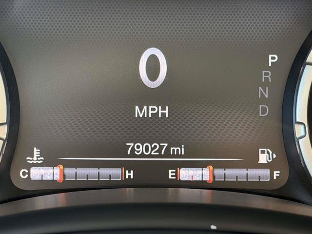 Used 2022 Jeep Renegade Limited w/ Sun, Sound & Wheels Group AWD/4WD image 20