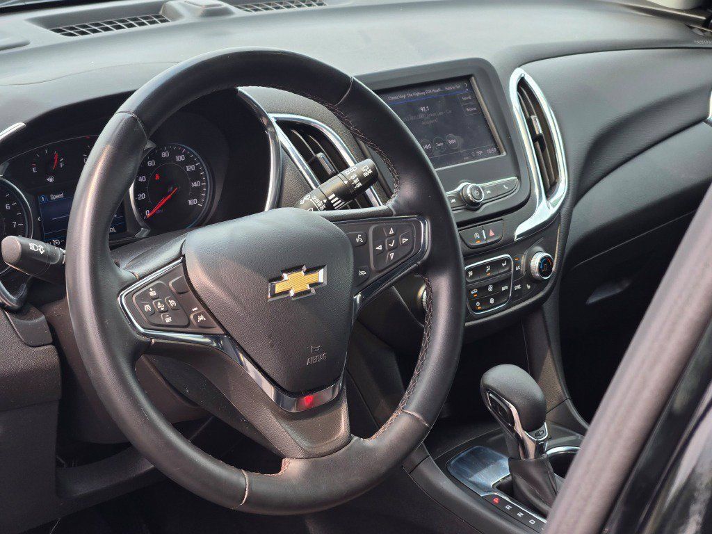 Used 2023 Chevrolet Equinox LT FWD image 22