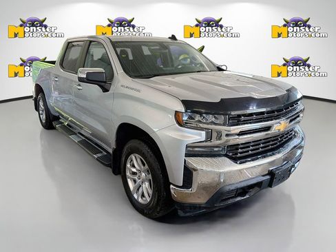 Used 2019 Chevrolet Silverado 1500 LT w/ True North Edition AWD/4WD image 3