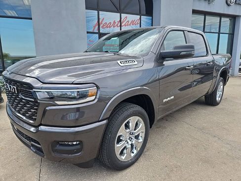 New 2026 RAM 1500 Big Horn AWD/4WD image 2