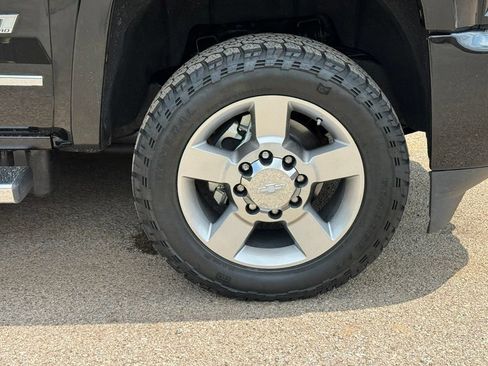 Used 2016 Chevrolet Silverado 2500 LTZ w/ Duramax Plus Package AWD/4WD image 9