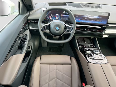 New 2026 BMW 530i 530i w/ Premium Package image 17