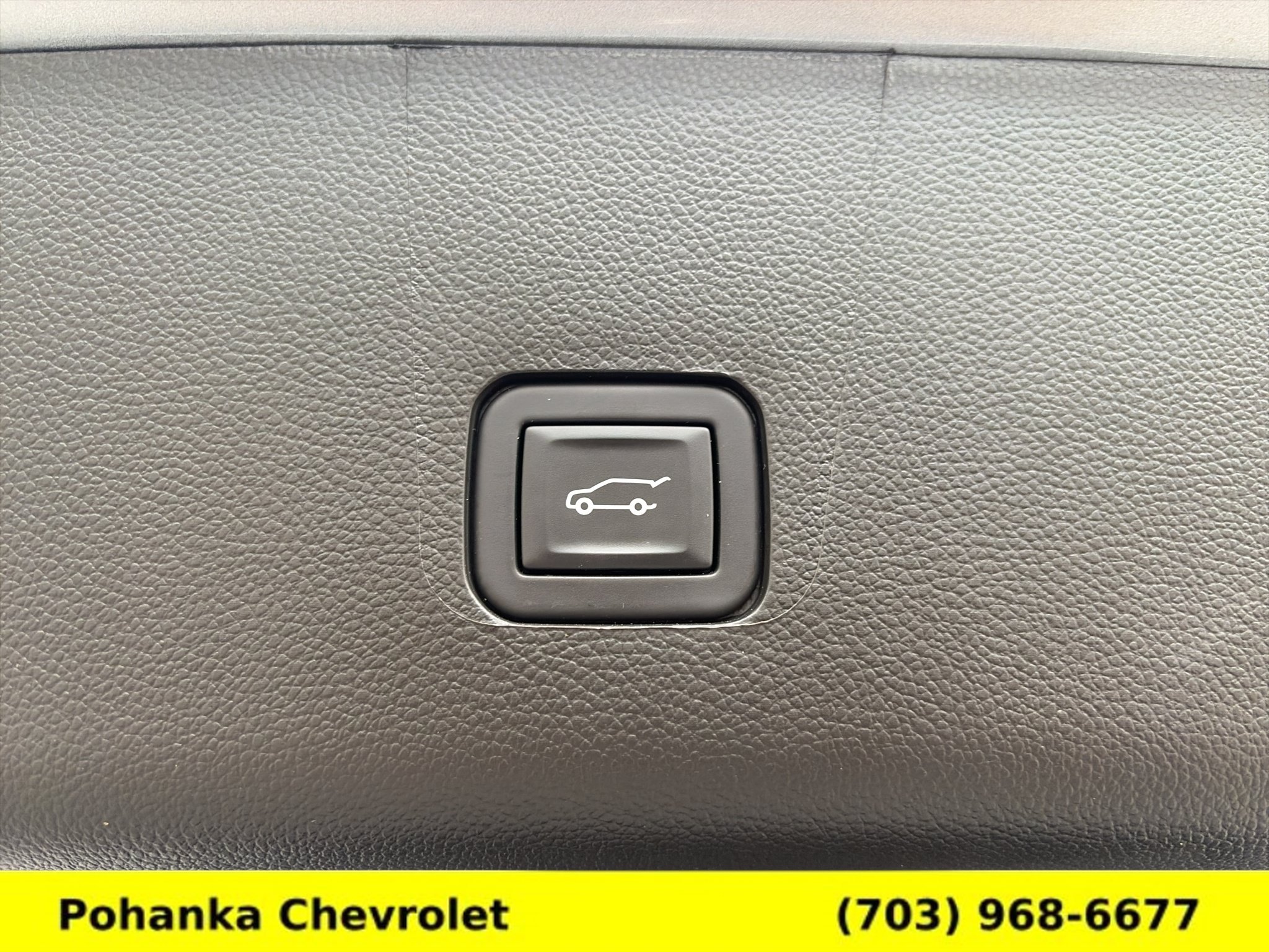 Certified 2023 Chevrolet Traverse High Country AWD/4WD image 23