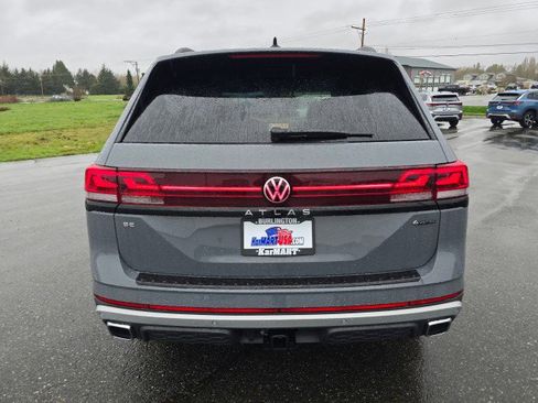 New 2026 Volkswagen Atlas Peak Edition AWD/4WD image 4