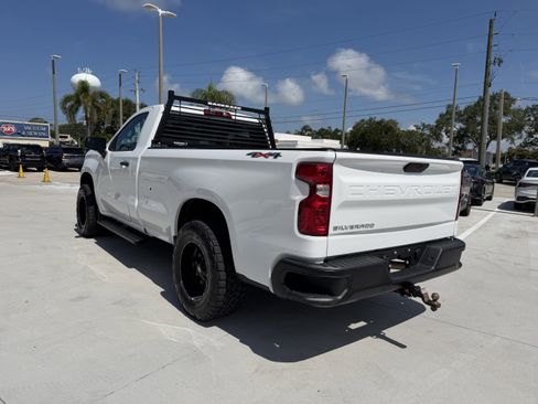 Used 2021 Chevrolet Silverado 1500 W/T w/ WT Value Package AWD/4WD image 5