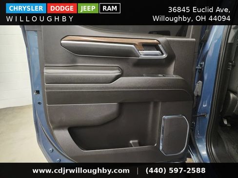 Used 2024 Chevrolet Silverado 1500 LT Trail Boss w/ Convenience Package II AWD/4WD image 30
