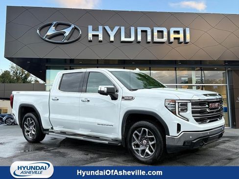 Used 2023 GMC Sierra 1500 SLT w/ SLT Premium Plus Package AWD/4WD image 1