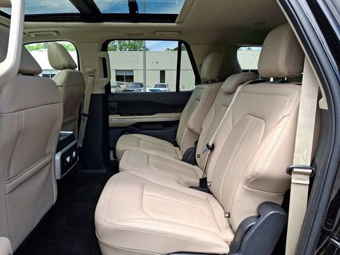 Used 2022 Ford Expedition Max Limited AWD/4WD image 13