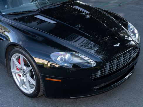 Used 2007 Aston Martin V8 Vantage Roadster image 11