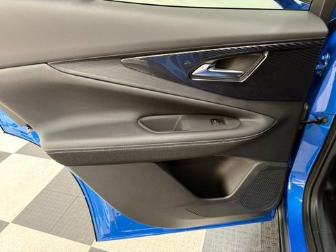 New 2025 Chevrolet Blazer EV LT image 15