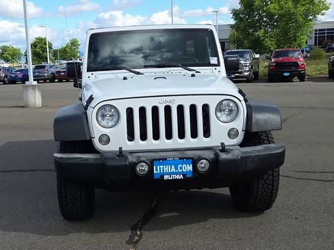 Used 2016 Jeep Wrangler Unlimited Sport w/ Quick Order Package 24S AWD/4WD image 3