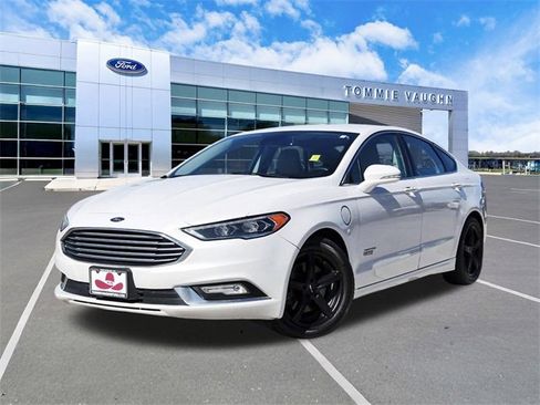 Used 2017 Ford Fusion Energi Titanium image 1