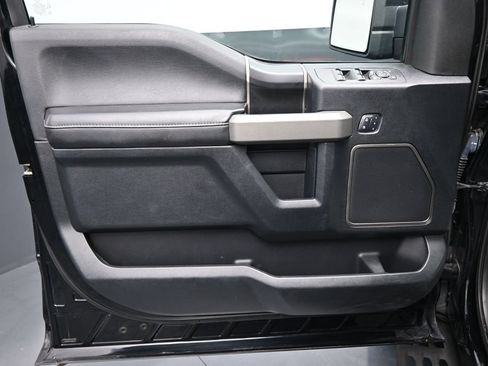 Used 2018 Ford F150 Raptor w/ Equipment Group 802A Luxury AWD/4WD image 10