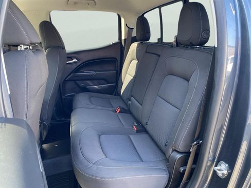 Used 2019 Chevrolet Colorado LT w/ LT Convenience Package AWD/4WD image 22