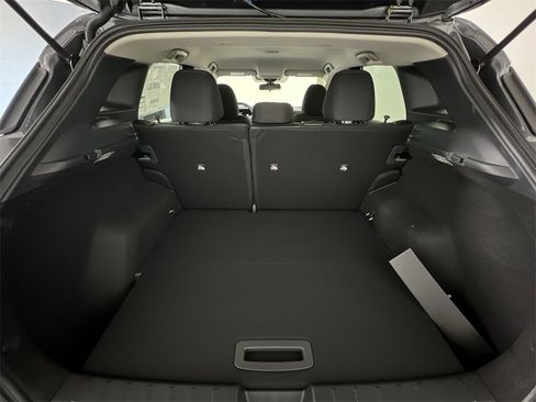 New 2026 Nissan Kicks SV image 20