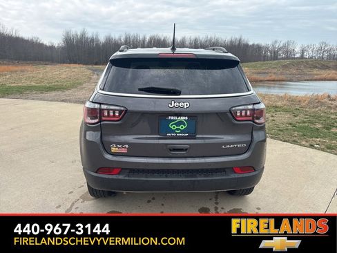 Used 2024 Jeep Compass Limited image 8