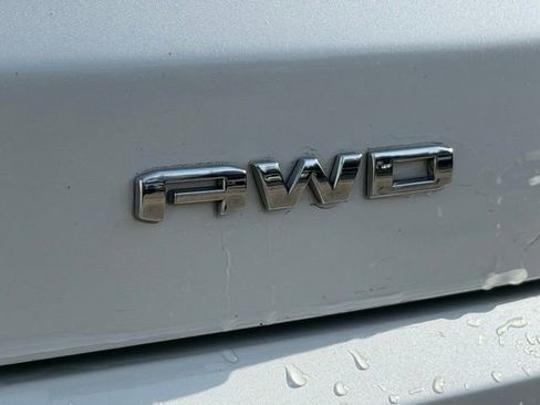 Used 2022 GMC Acadia Denali w/ Denali Ultimate Package image 64