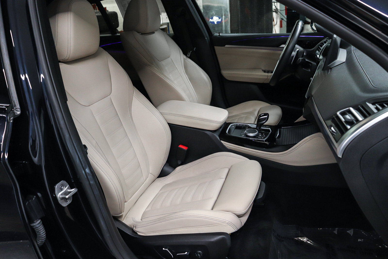 Certified 2024 BMW X4 M40i w/ Premium Package AWD/4WD image 16