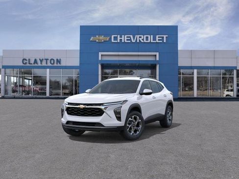 New 2026 Chevrolet Trax LT image 29