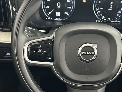 Used 2018 Volvo XC60 T6 Inscription w/ Luxury Seat Package image 11