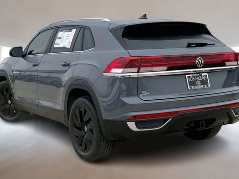 New 2026 Volkswagen Atlas Cross Sport SE AWD/4WD image 3