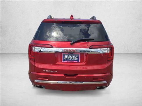 Used 2021 GMC Acadia Denali w/ Denali Technology Package FWD image 7